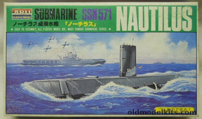 Arii USS Nautilus SSN571 Nuclear Submarine, AR116-D100 plastic model kit
